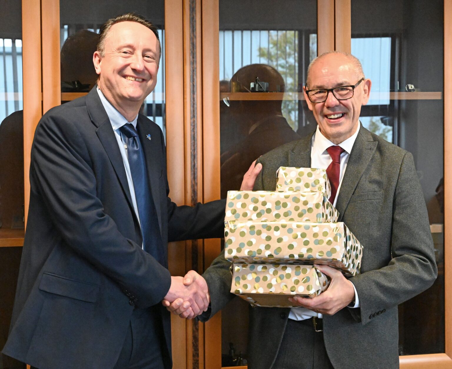 Retirement of Les Pimm Lowe & Fletcher UK